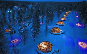 Kakslauttanen Arctic Resort - Igloos&Chalets